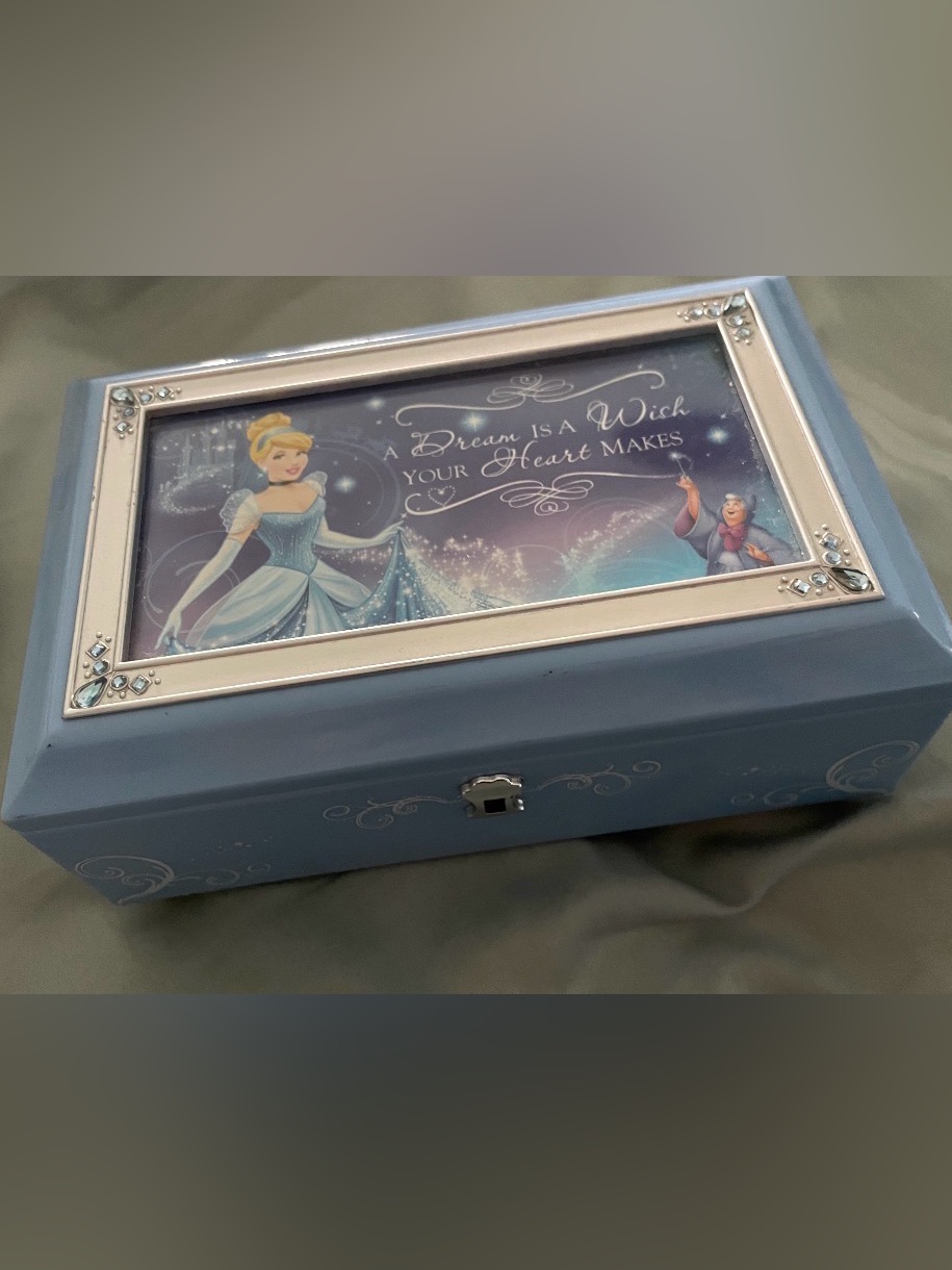 The Bradford Exchange Blue Cinderella Music Jewelry Box